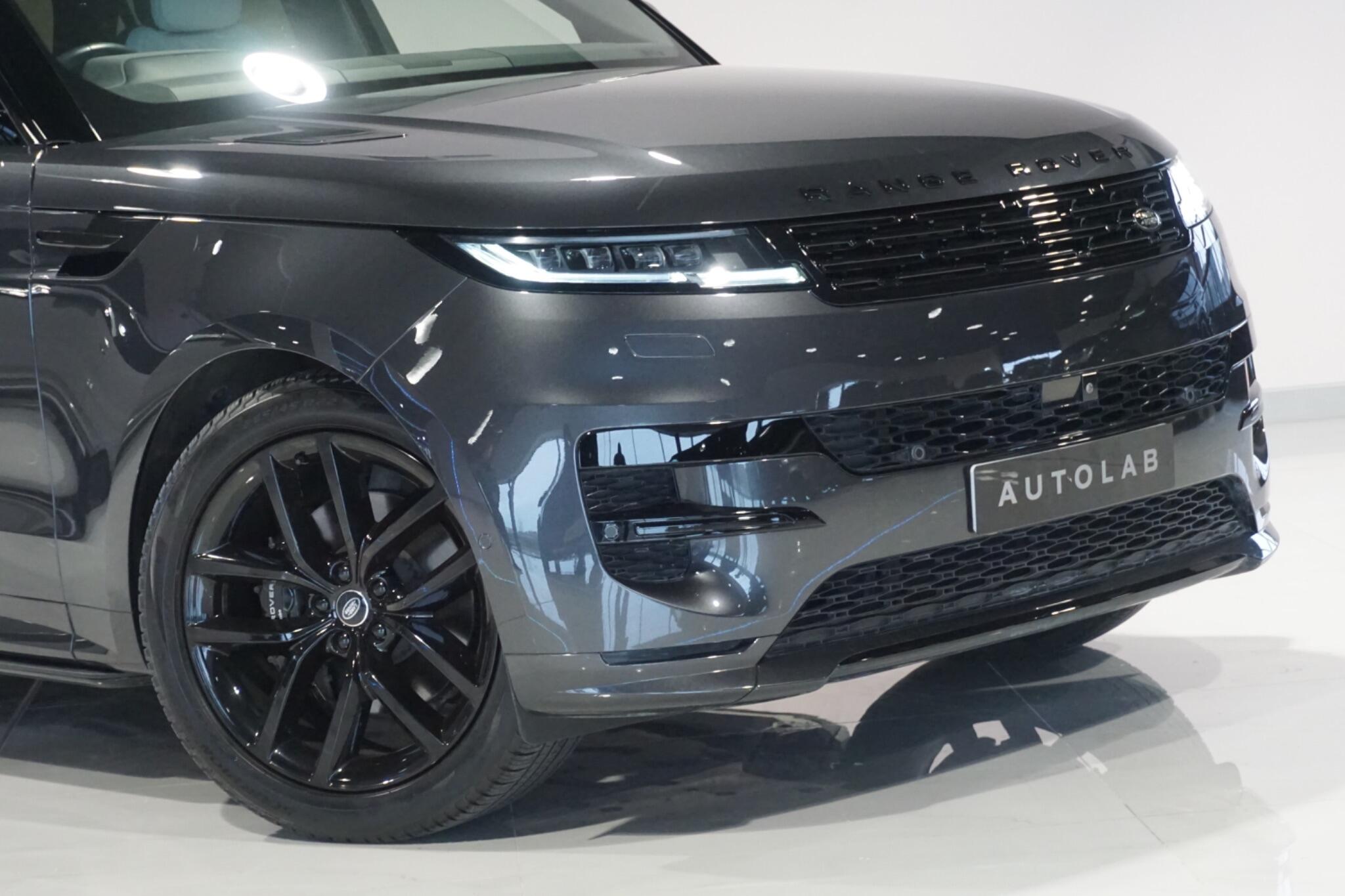 Land Rover Range Rover Sport 3.0 D300 MHEV Dynamic SE SUV 5dr Diesel Auto 4WD Euro 6 (s/s) (300 ps)